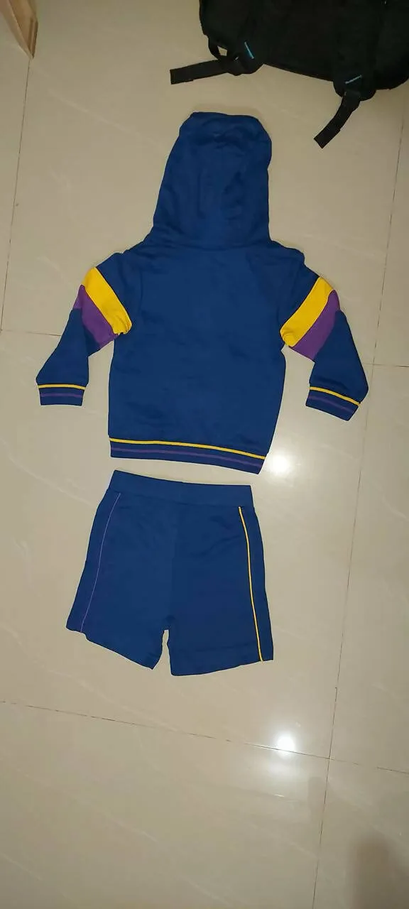 Los Angeles Lakers Hoodie and Shorts