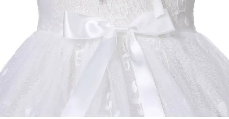 New Baby Elegant Lace Full Moon Birthday Party Evening Dress with Bow Cute Short Sleeve White Puff Dress Hat