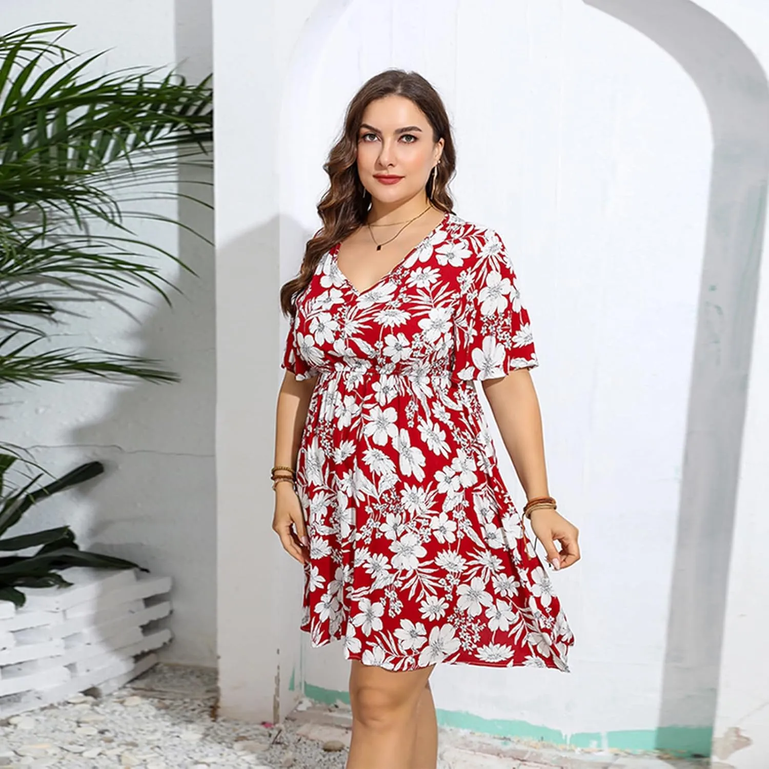 Women's Summer Plus Size Floral Dress for Curvy Women Short V Neck Wrap Dresses with Empire Waist and Short-Sleeve